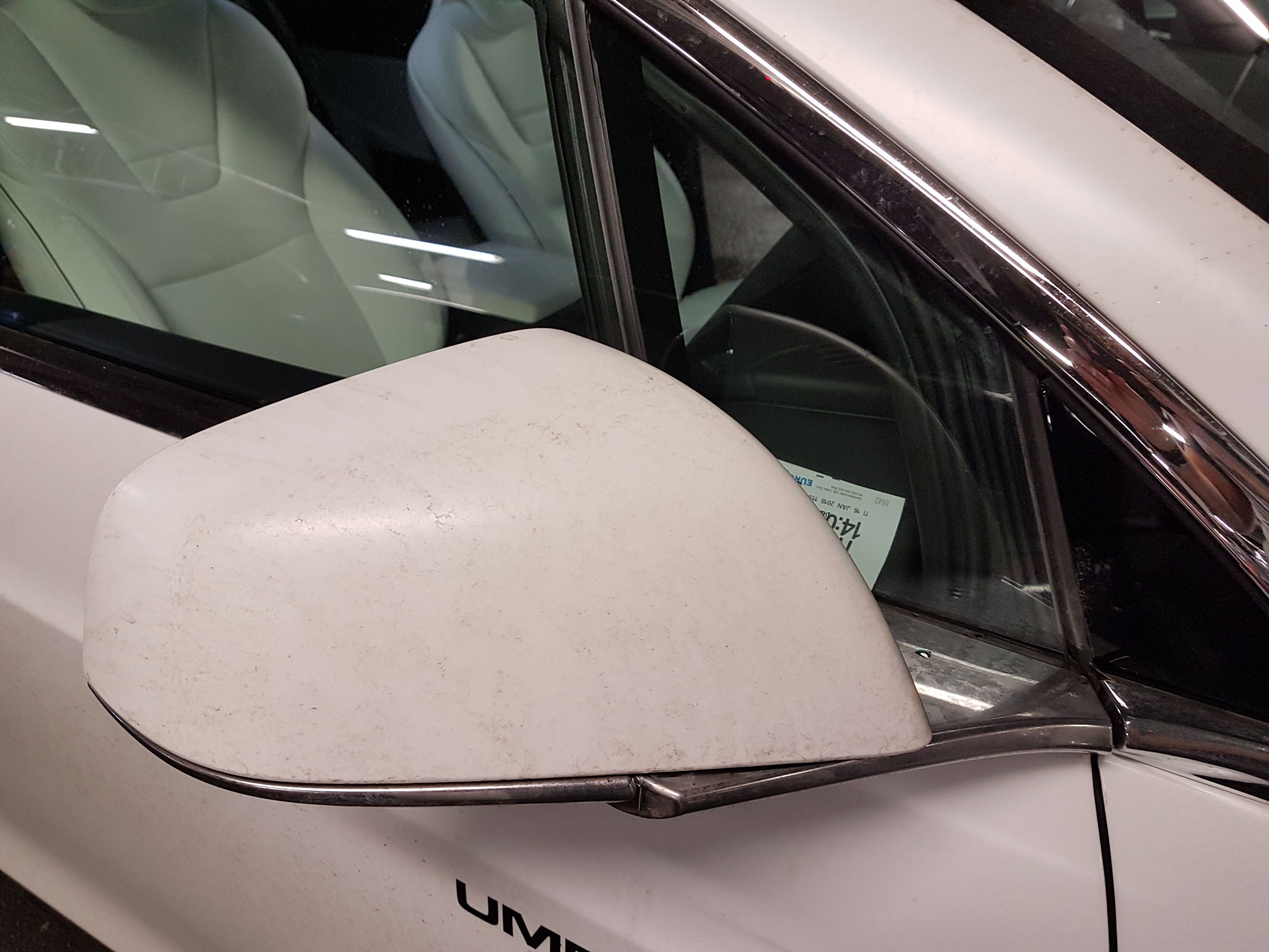 Tesla Model X Right side mirror not folded out